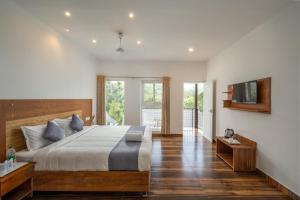 Munnar Majestic Resort with Pool