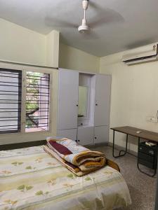 Bright & Breezy 2-Bedroom Centrally Located Home