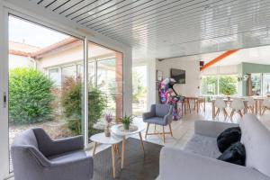 Hotels Hotel La Petite Auberge : photos des chambres