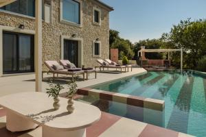 Majestic Stone Villa Sea View Pool