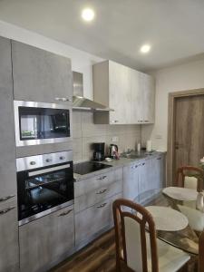 Apartments Tea and Tamara