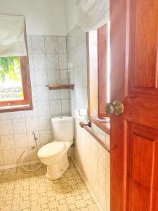 Batu Belah Bungalows and Restaurant