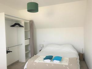 Maisons de vacances Maison lumineuse 3etoiles avec jardin arbore, 5min de la plage : photos des chambres