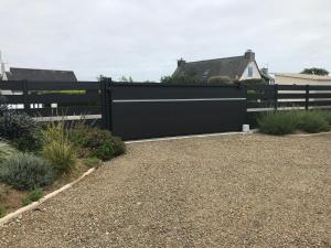 Maisons de vacances Maison lumineuse 3etoiles avec jardin arbore, 5min de la plage : photos des chambres