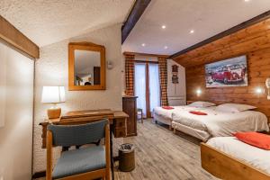 Hotels Les Glieres - Champagny-en-Vanoise : photos des chambres
