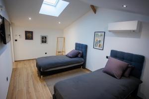 magnifique longére Charentaise pmr piscine sauna