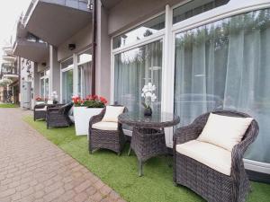 Pensjonat Plażowy Boss z Restauracją 50 metrów od Morza