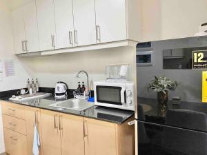 Homey-feel Studio at Lafayette Park Square