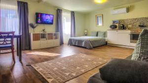 Mi Casa Vendégház - Apartments - 3hvězdičkové hotely ve městě Eger