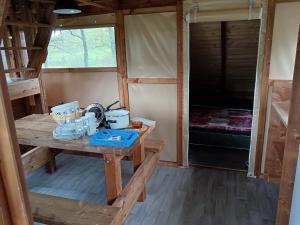 Campings Camping la Vallee : photos des chambres