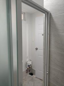 Cozy condo unit at Amani Grand Near Cebu Airport