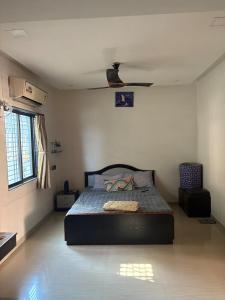 Cozy 1 BHK Furnished Flat
