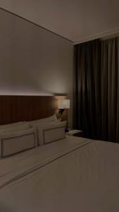 Elegant pyramids view hotel