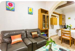 2DBL Bedroom close to Sliema and University