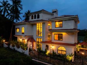 Morii Homes 4BHK luxury Pool Villa Assagao, Near Vagator beach