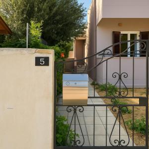 The Heraklion City 5