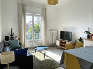 Appartements Bright 2 bedroom Old Port - Hotel de Ville area : photos des chambres