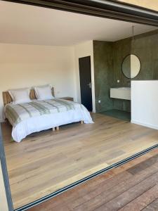 B&B / Chambres d'hotes Les chambres Toussaint : photos des chambres