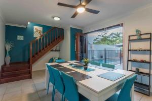 Isle views Newell Beach 15min to Port Douglas