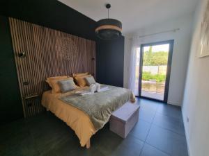 Maisons de vacances Gites Les Rozens, crees pour vous detendre et vous offrir une parenthese de bonheur! : photos des chambres