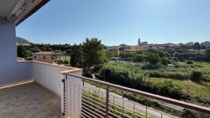 S355 - Sirolo, ampio trilocale con terrazzo e posto auto