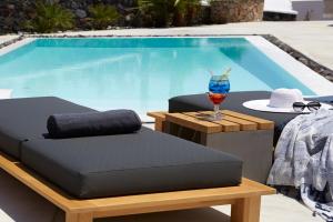 Amor Hideaway Villas Santorini Greece