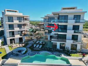 New beachfront apartment!