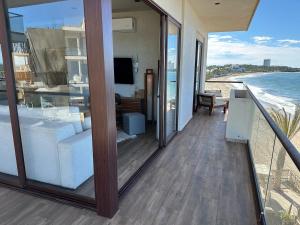 New beachfront apartment!