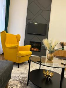 Premium quiet 2BR brand new flat in the heart of the city