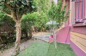 House D by 1 minute metro for PARC EXPO and ORLY