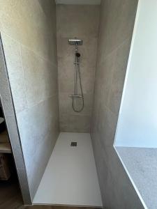 Maisons de vacances Gite le clocher roman : photos des chambres