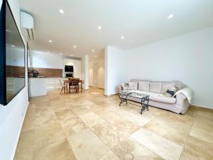 Appartements Romarin Haut villa 2 bedrooms Air conditioning garden : photos des chambres
