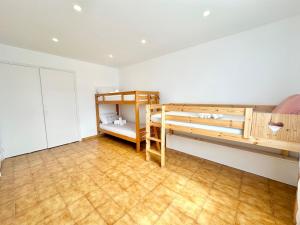 Appartements Romarin Haut villa 2 bedrooms Air conditioning garden : photos des chambres