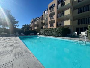 Appartements Les Mules - Wifi, Parking, Piscine, Central : photos des chambres