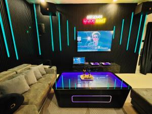 Kulai Neon Bliss Villa
