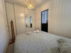 Appartements Le Montille - Appartement face au Port - Climatisation et Wifi : photos des chambres