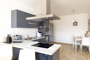 Modern&quiet ensuite room