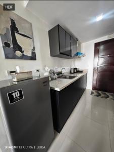 Luxhomme 3 Bed Condo with Balcony City Moutain View