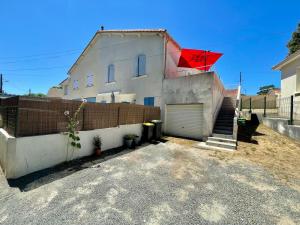 Appartements Demi maison avec terrasse et jardin 3 chambres 6 pers : photos des chambres