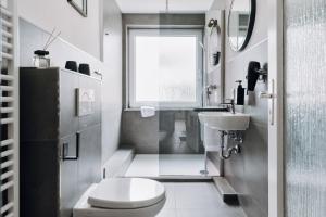 NASA Homes I Zweiraumstil I Modernes Design I voll ausgestattet I Sehr ruhige Lage I Arbeitsplatz I Hotelbetten I Smart TV mit Netflix und Magenta I Balkon