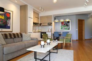 Luxury Bayview Apartment Tivat - 4hvězdičkové hotely ve městě Tivat