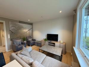 Modern apartment with free parking