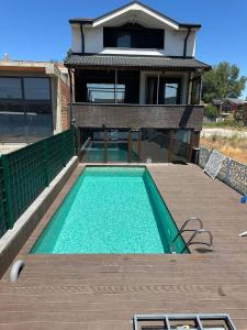 Belgrade River House