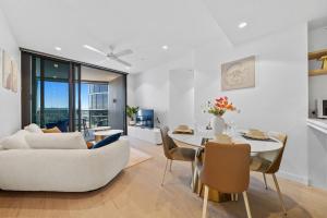 Home of Clouds - Brand New Lv 31 Apartment on Star Casino BNE, Privately Managed