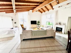 Welschwood Holiday Retreat with Sauna