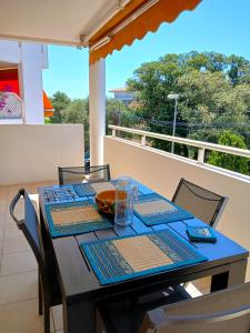 La Ciotat Mer Charmant Studio avec Grande Terrasse