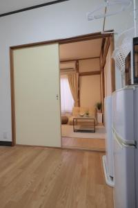 Quiet 1K Full Room, Serta Queen Bed, Good to Shinjyuku & Ikebukuro, Belluna Dome, 201