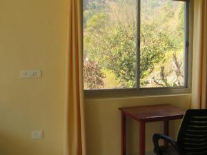 Anand Valley View Apartment