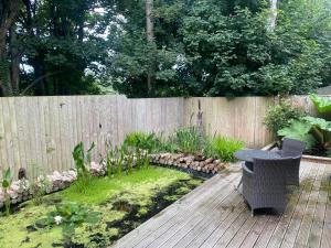 Parkside Lodge - Luxury Coastal Hideaway for Two