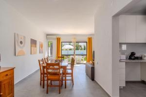 Vila Amélia by Sunnyway